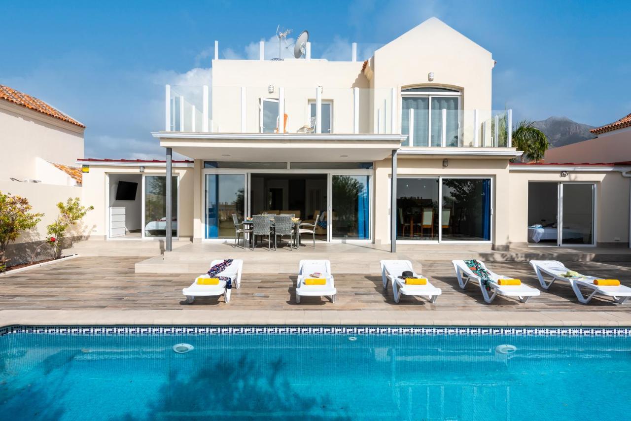 Amazing Villa Medina, Bbq Адехе Екстериор снимка